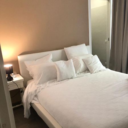Room Mondello 5 Bagian luar foto