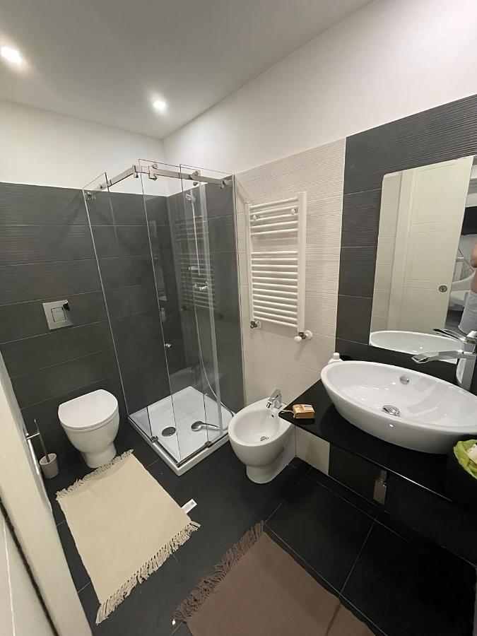 Room Mondello 5 Bagian luar foto