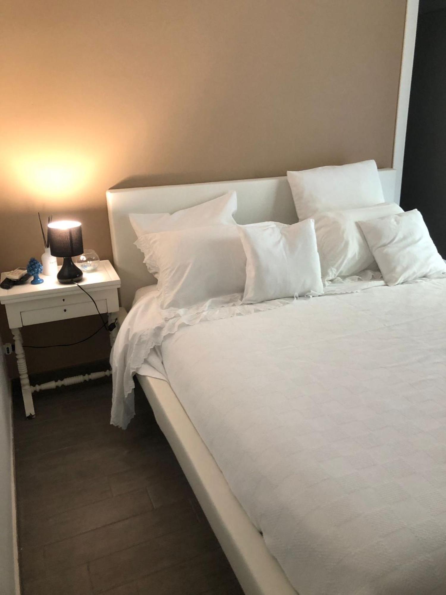 Room Mondello 5 Bagian luar foto